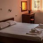 Hotel apartamentowy Sunny 3*